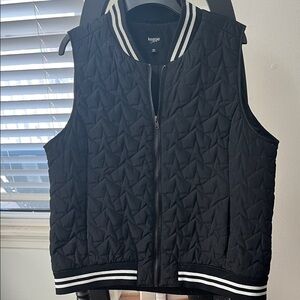 Kensie Black Quilted Vest with White Accents